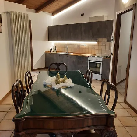 Duno A Un Passo Da Citta Alta *