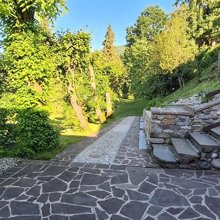 Duno A Un Passo Da Citta Alta Lodge