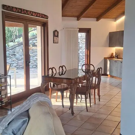 Duno A Un Passo Da Citta Alta Lodge