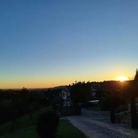 Duno A Un Passo Da Citta Alta Clanezzo