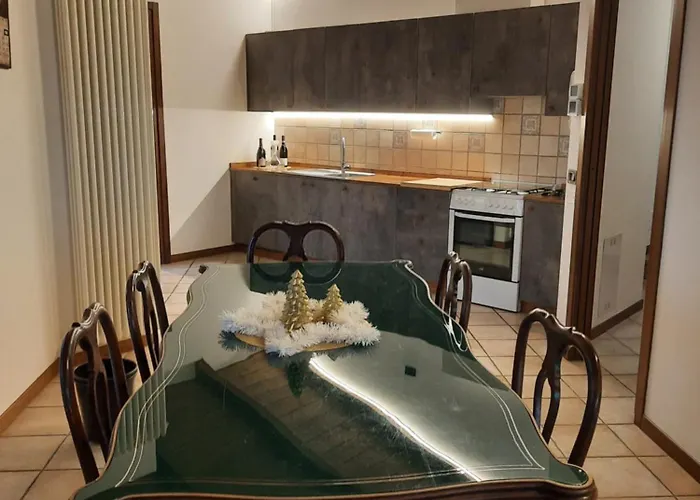 Duno A Un Passo Da Citta Alta *