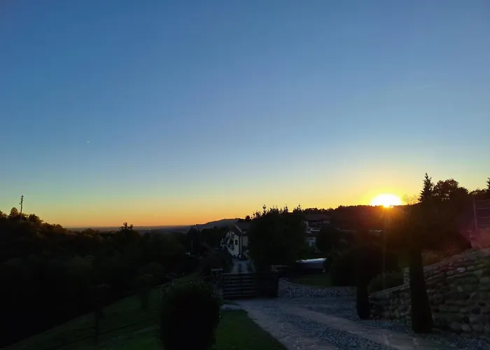 Duno A Un Passo Da Citta Alta Clanezzo